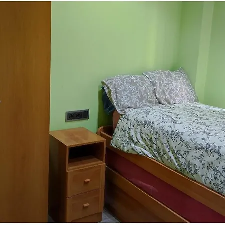 Loft Rosmery 사모라
